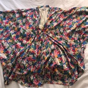 Short floral dress - size Medium - worn once